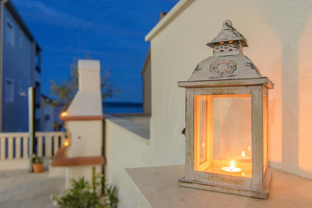 Apartments Villa Atlantis Trogir Exterior foto
