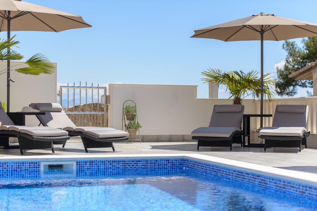 Apartments Villa Atlantis Trogir Exterior foto